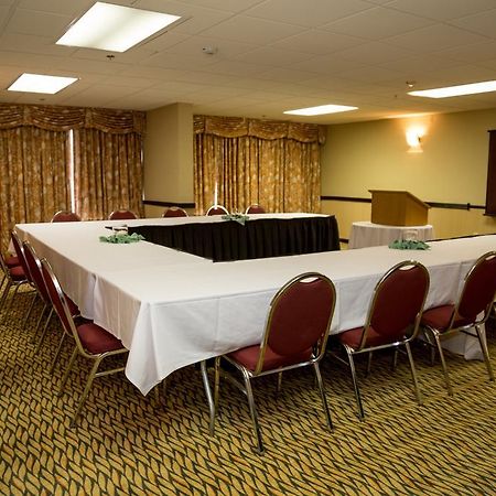 Ramada Plaza Rochester Airport Exteriör bild