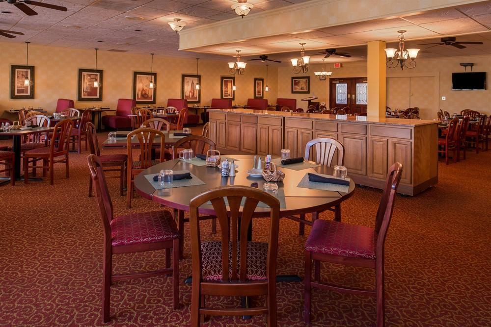 Ramada Plaza Rochester Airport Exteriör bild